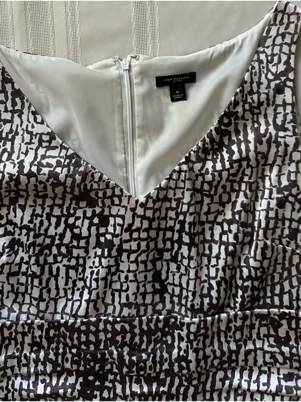 Ann Taylor Animal Print Giraffe Spot Sheath Brown white Silk Midi Dress - Picture 12 of 16